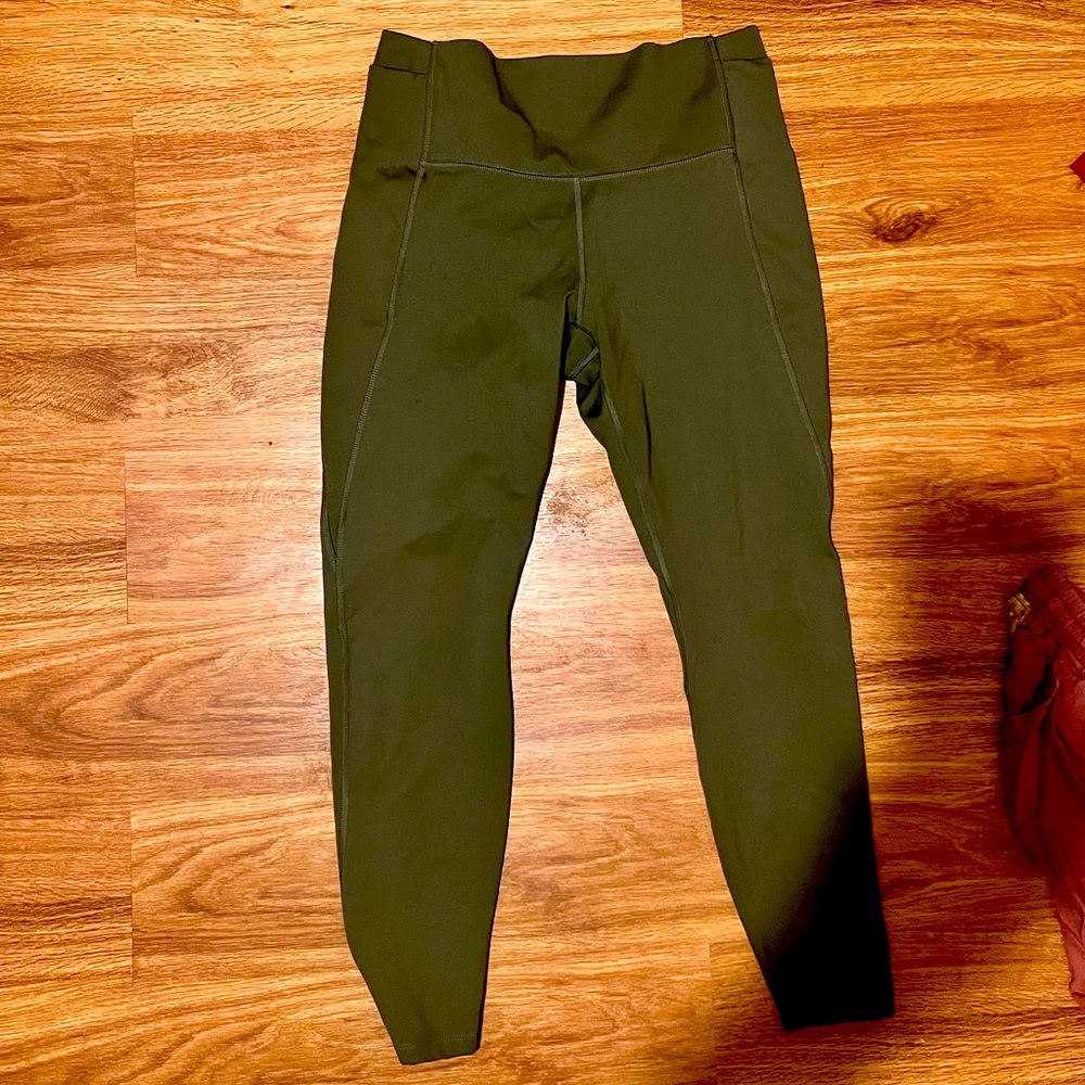 All in motion high rise leggings